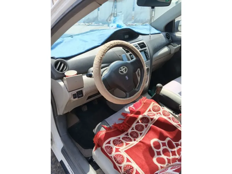 Toyota Yaris 2009 6