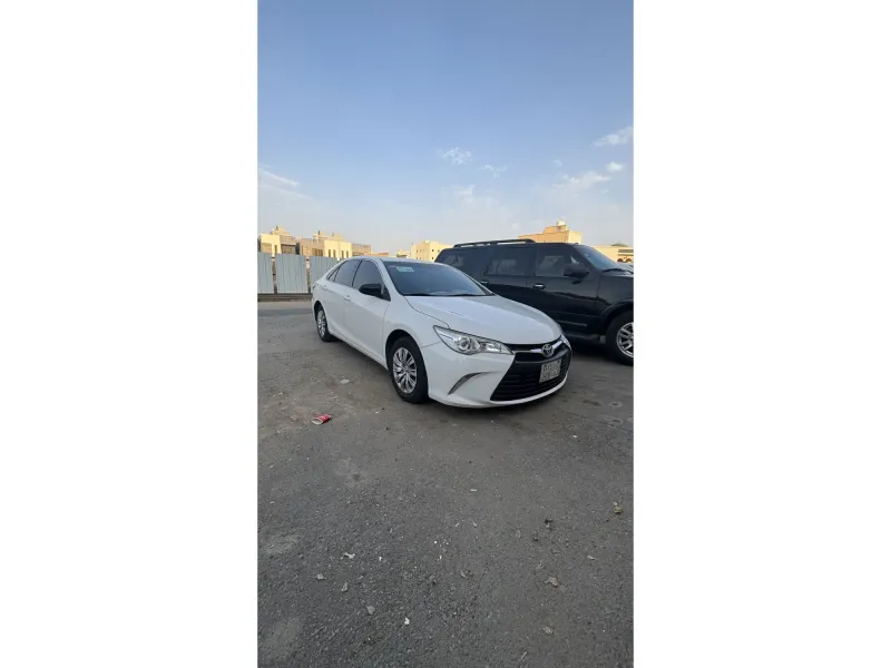 Toyota Camry 2016 3