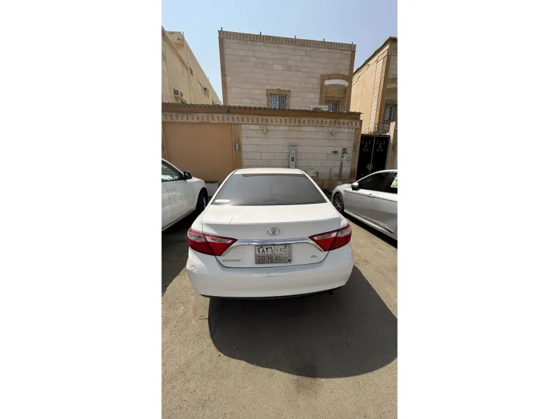 Toyota Camry 2016 6