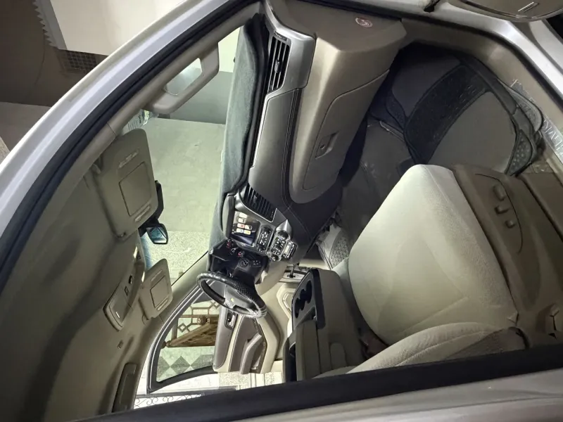 Chevrolet Suburban 2016 8