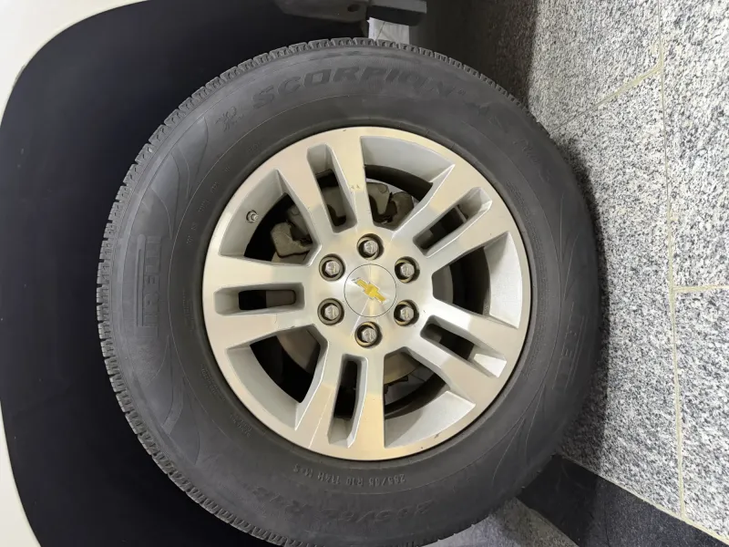 Chevrolet Suburban 2016 4