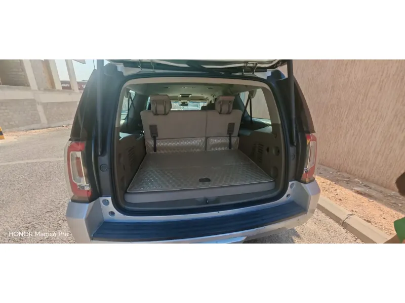 GMC Yukon XL 2020 6