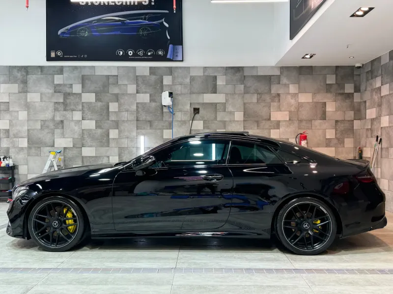 2020 Mercedes-Benz E200 Coupe AMG 7