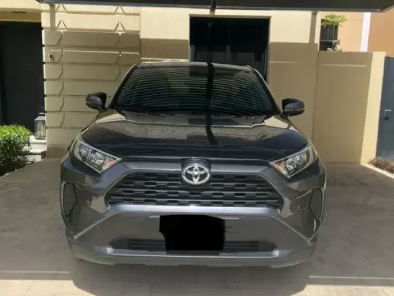 Toyota RAV4 2025 1