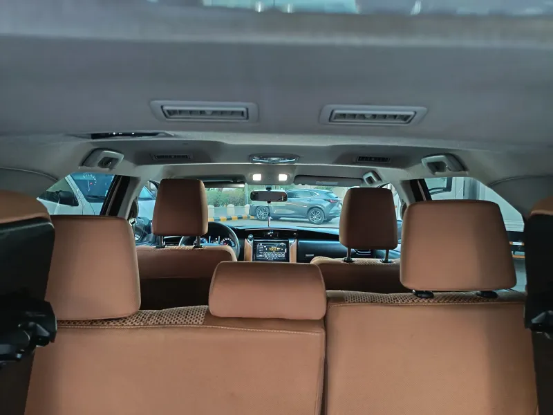 Toyota Fortuner 2023 9
