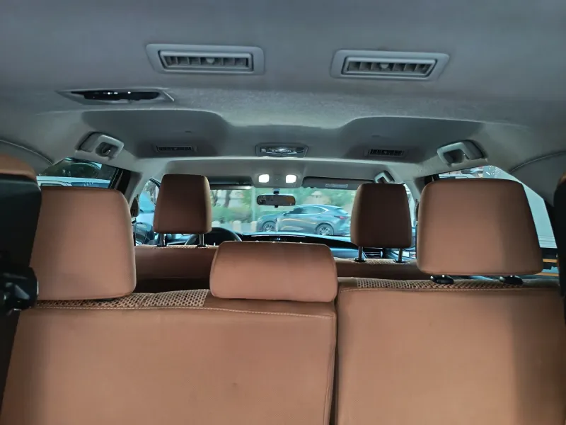 Toyota Fortuner 2023 13