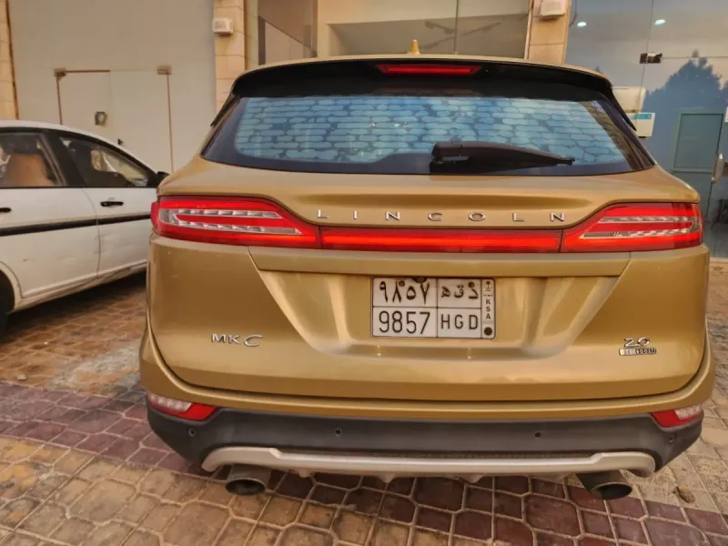 لينكون MKC 2015 2