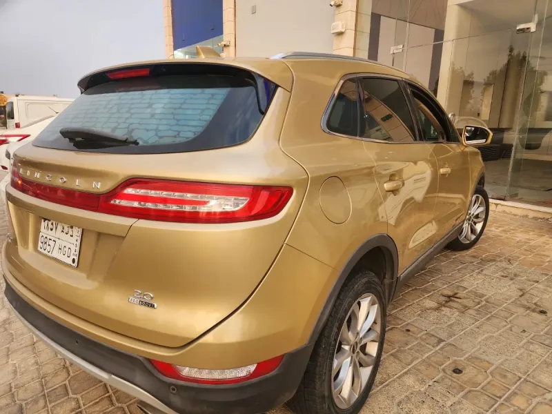 لينكون MKC 2015 1