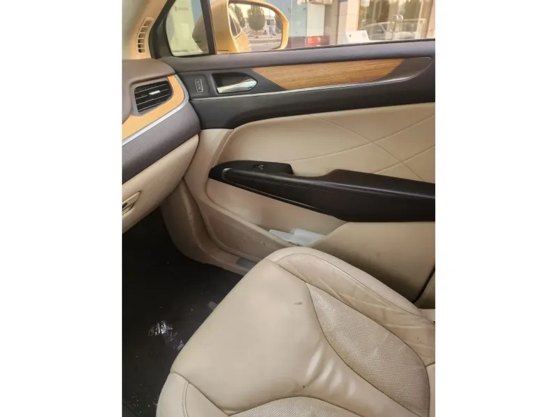 لينكون MKC 2015 5