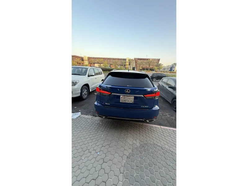 لكزس RX 2021 9