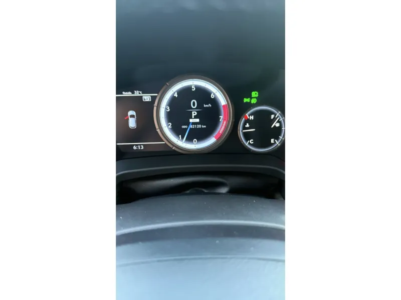 لكزس RX 2021 4