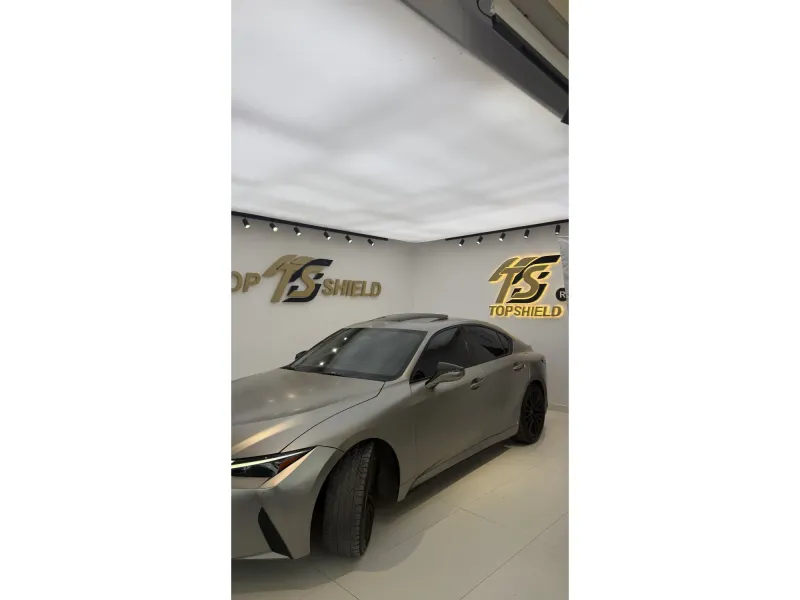 Lexus IS 2024 3