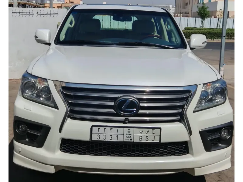 Lexus LX 2015 1
