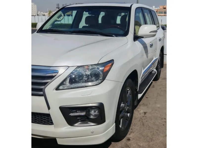 Lexus LX 2015 6