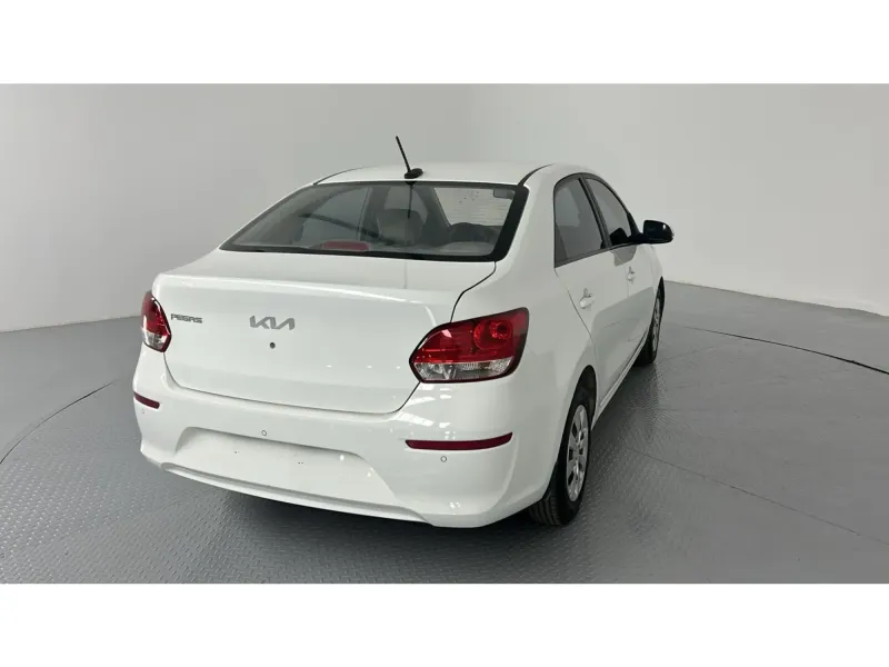 KIA Pegas GL 2026 5