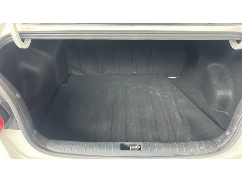 KIA Pegas GL 2026 26