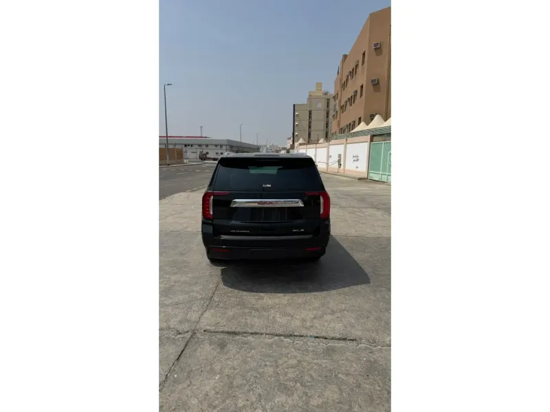 GMC Yukon XL 2023 3