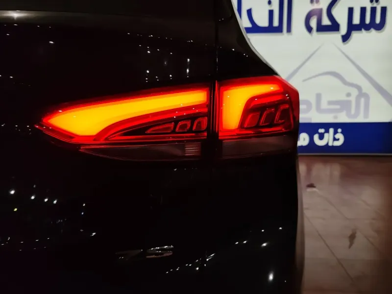 ام جي ZS 2025 استاندر 8