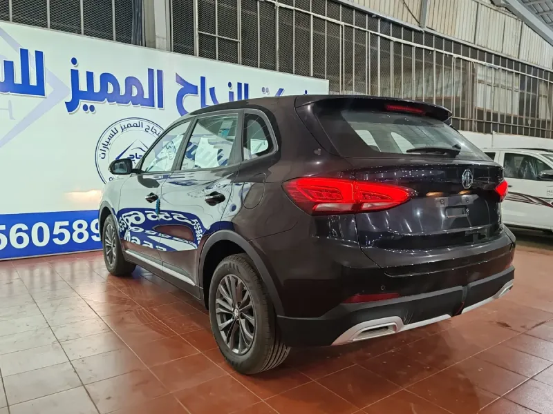 ام جي ZS 2025 استاندر 9