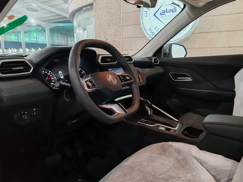 ام جي ZS 2025 استاندر 13