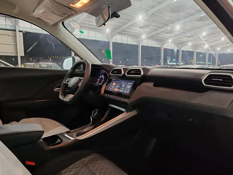 ام جي ZS 2025 استاندر 24