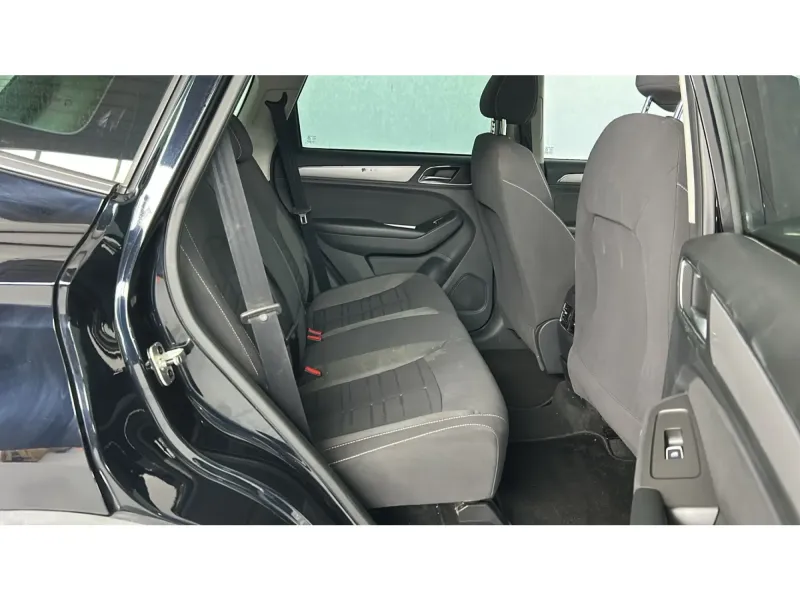 MG RX5 Standard 2023 13