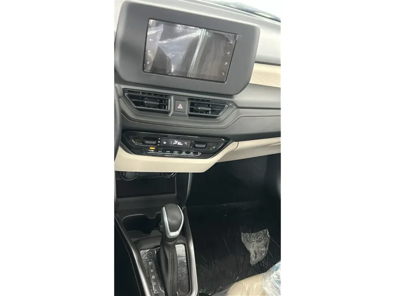 Suzuki Dzire GL 2027 21