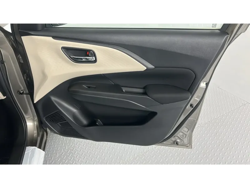 Suzuki Dzire GL 2027 23