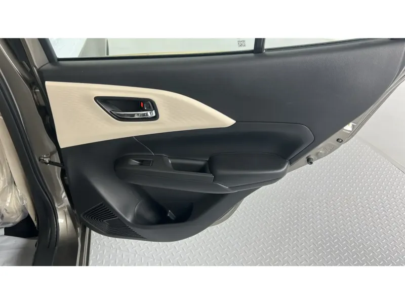 Suzuki Dzire GL 2027 24