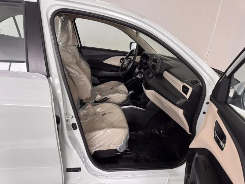 Suzuki Dzire GL 2027 27
