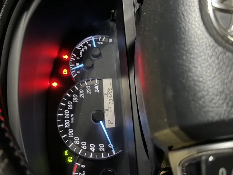 تويوتا كامري 2014 G LX  6