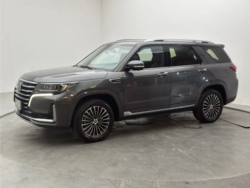 Changan CS95 2022 4