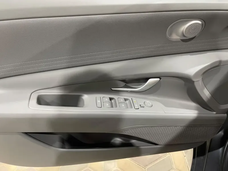 Hyundai Elantra 2026 6