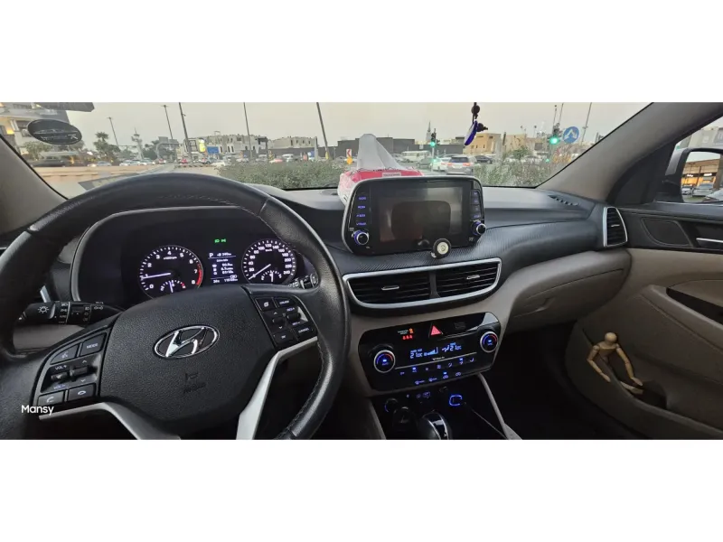 Hyundai Tucson 2021 3