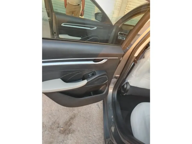 جيلي امجراند 7 2024 8
