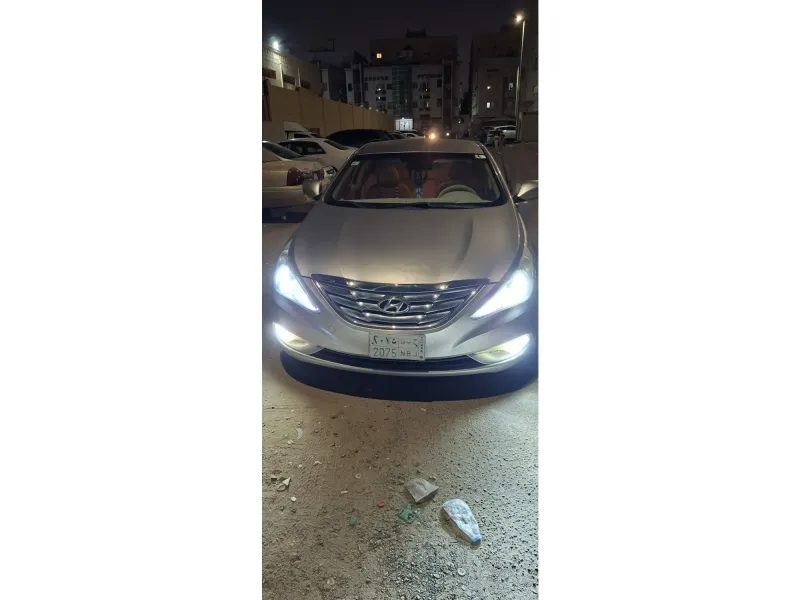 Hyundai Sonata 2013 1