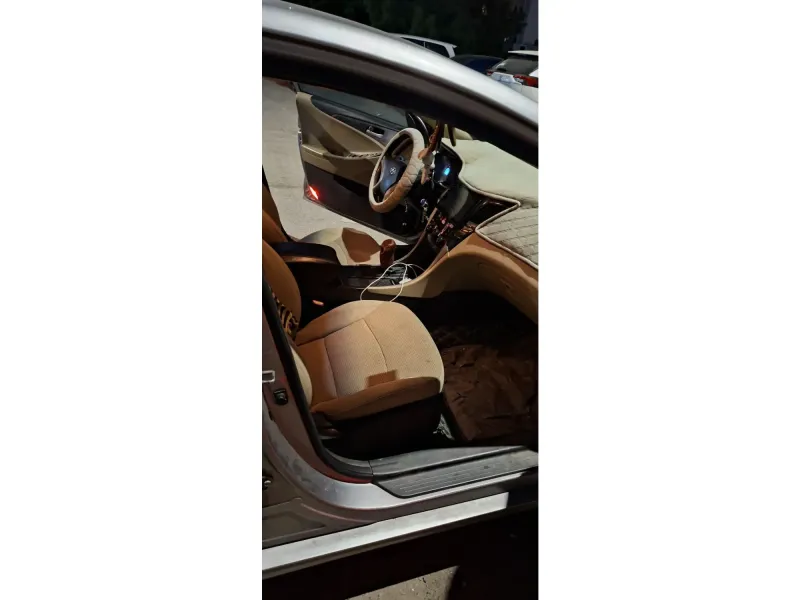 Hyundai Sonata 2013 8