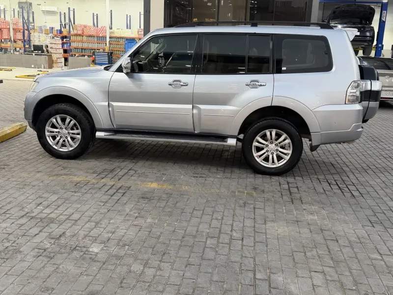 Mitsubishi Pajero 2016 2