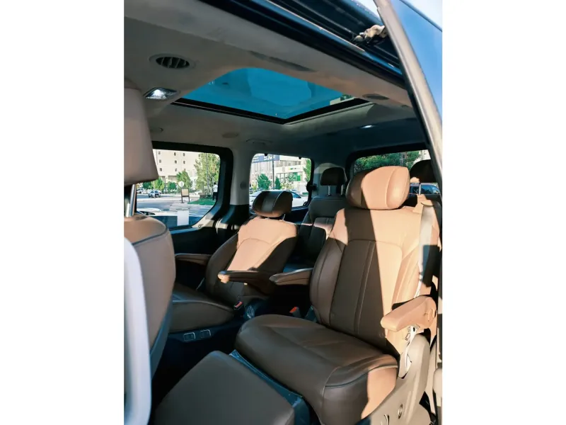 Hyundai Staria 2024 8