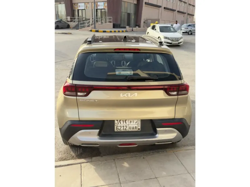 KIA Sonet 2022 5