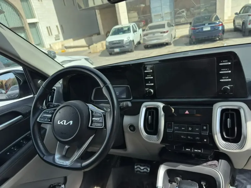 KIA Sonet 2022 11