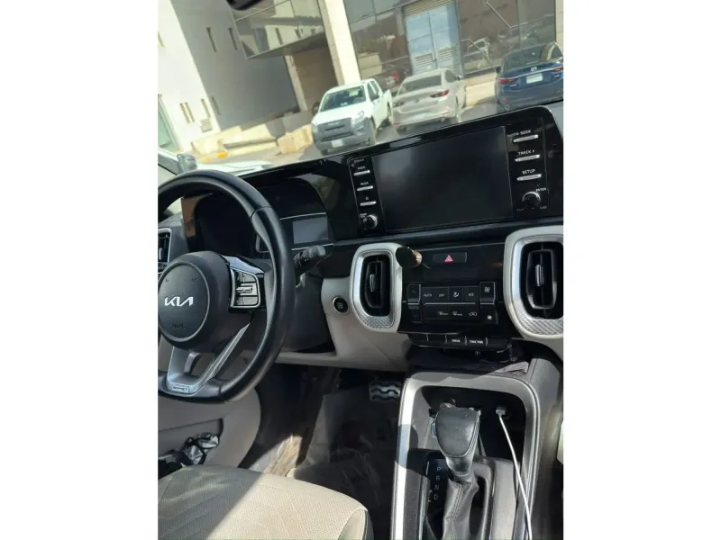 KIA Sonet 2022 10