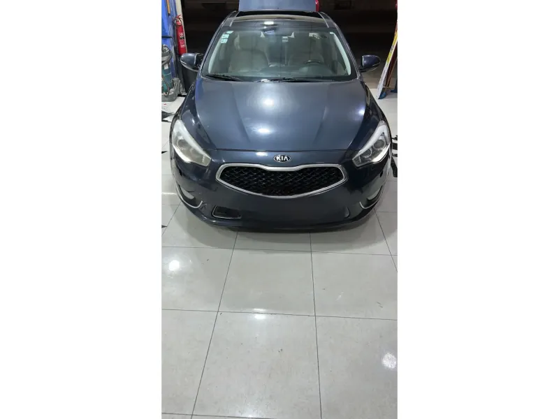 KIA Cadenza 2015 2