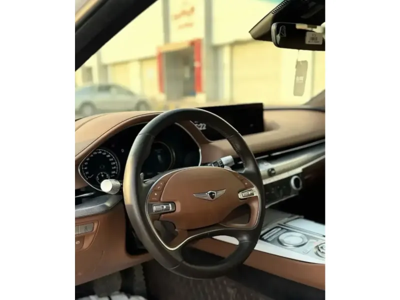 جينيسيس جي 80 2022 5