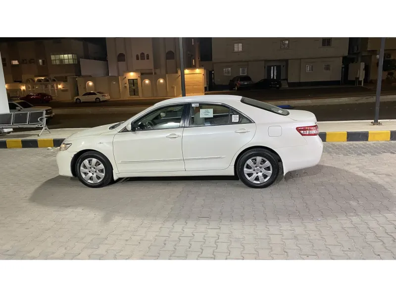 Toyota Camry 2011 3