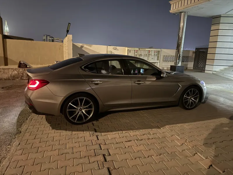 Genesis G70 2020 6