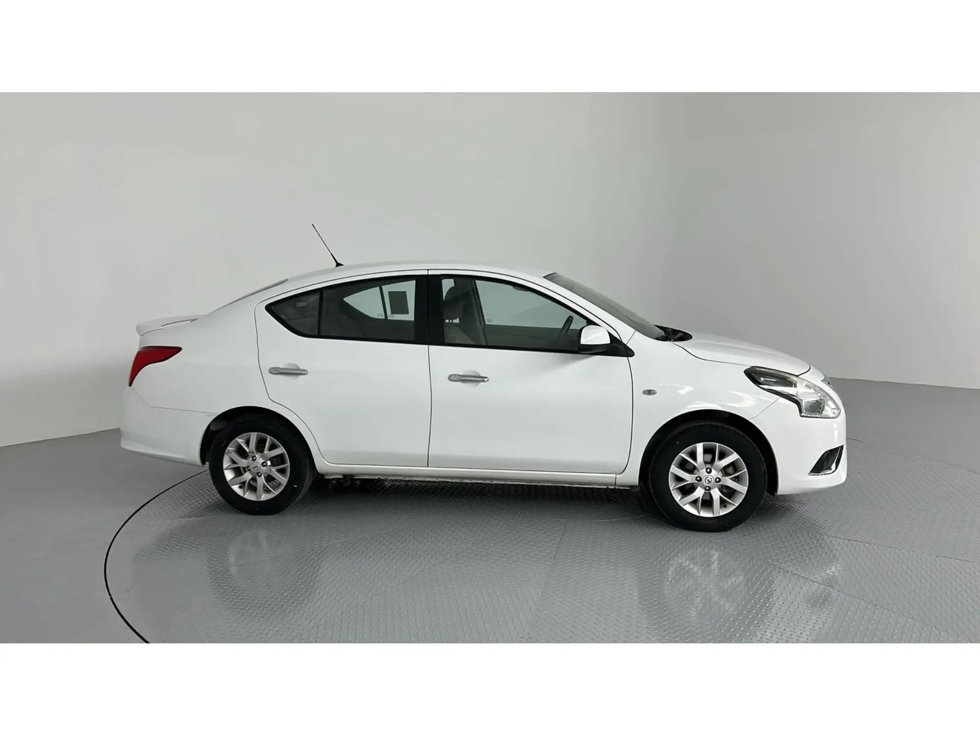Nissan Sunny COMFORT 2023