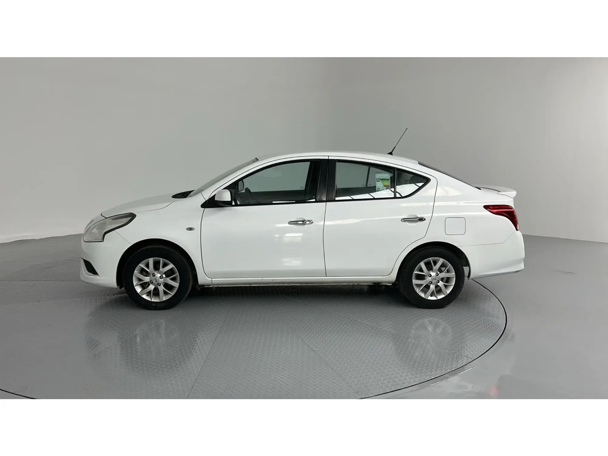 Nissan Sunny COMFORT 2023