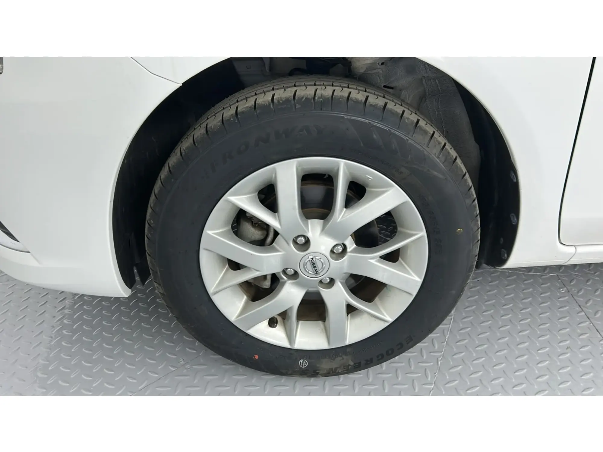 Nissan Sunny COMFORT 2023