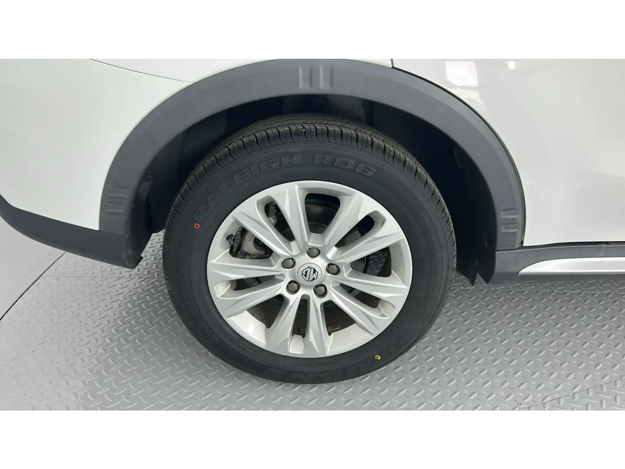 MG RX5 STD 2023